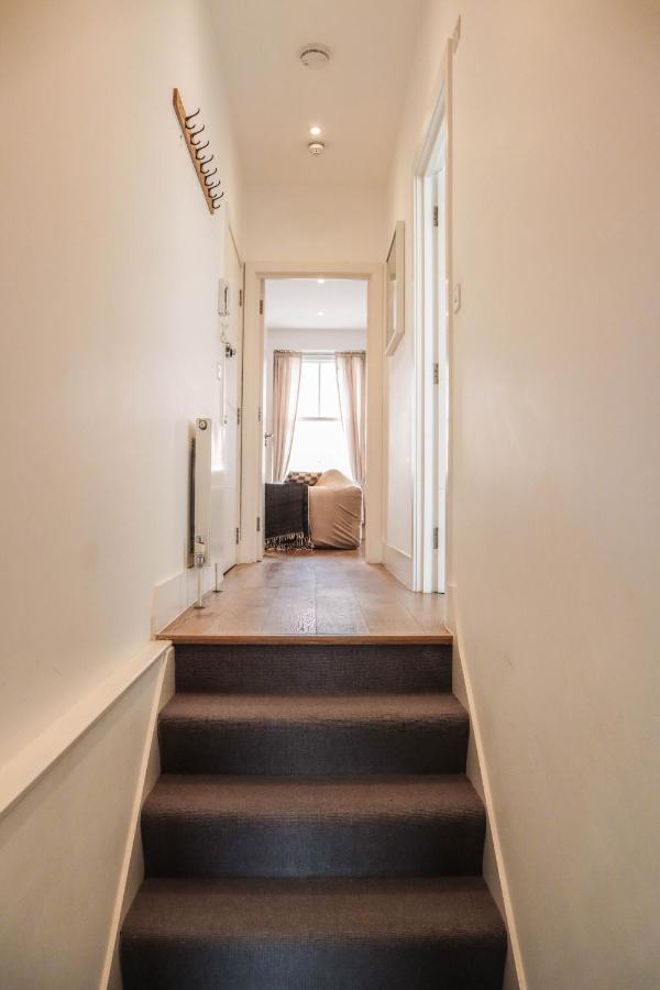 Modern & Spacious 1 Bedroom Clapham Junction Flat Londres Exterior foto